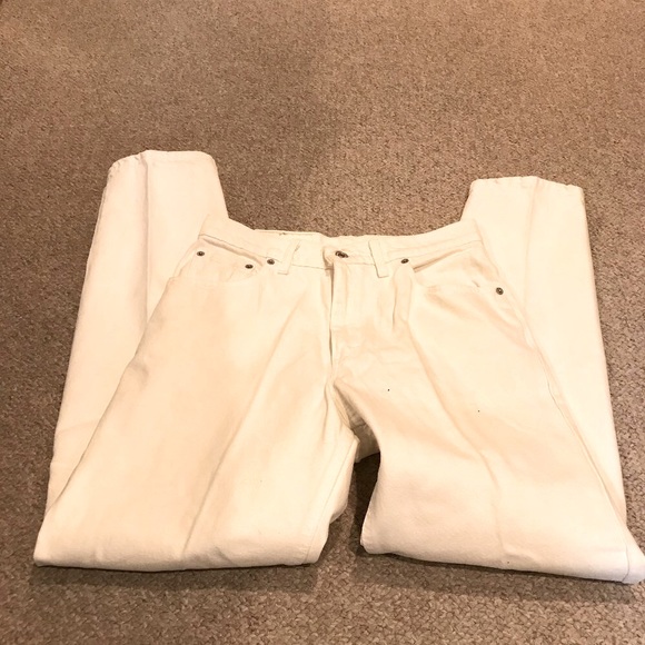 Levi’s White Jeans - Picture 1 of 4